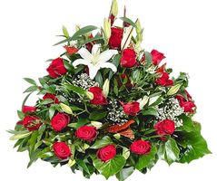 Composizione funebre di fiori bianchi e rossi con rose e lilium Codice